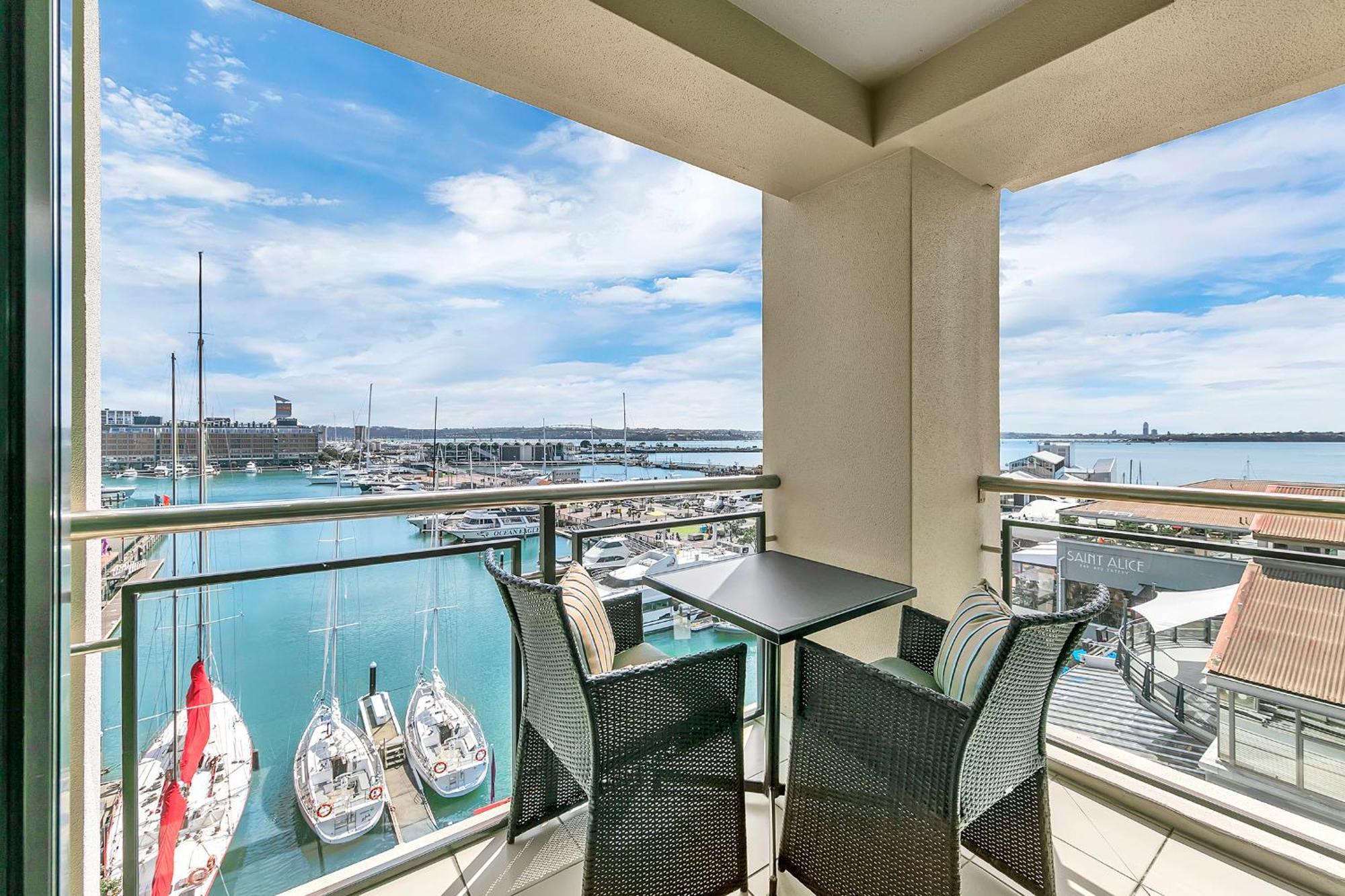 Exquisite Sun Soaked Corner Apartment Auckland Kültér fotó